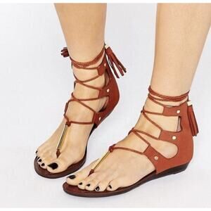 NEW - Aldo Jakki Strappy Gladiator Flat Sandal Brown Women’s Size 8 Thong‎